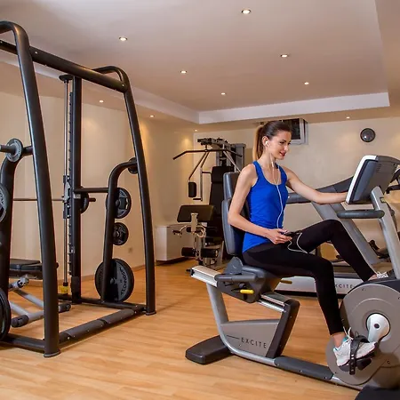 Hotell Panama Garden 4*