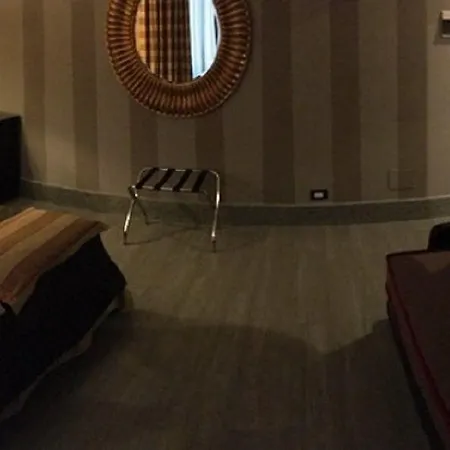 Panama Garden Hotel 4*