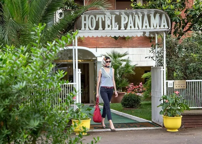 Panama Garden Hotel