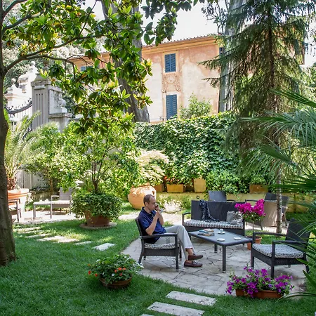 Hotel Panama Garden Rome
