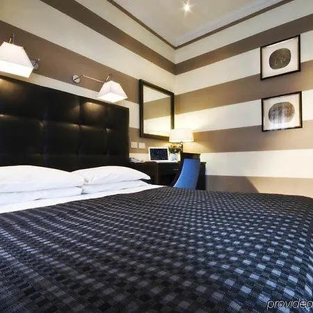 Panama Garden 4*